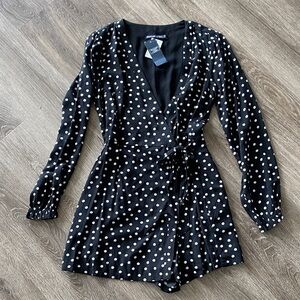 Abercrombie & Fitch long sleeve polka dot romper black white XS NEW NWT